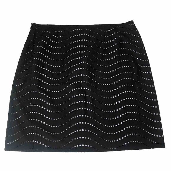 Ann Taylor Women’s Black Cotton Pencil Skirt Embroidered Eyelets Size 10 - Picture 2 of 8